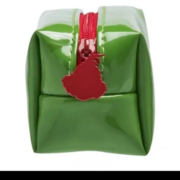 The Grinch x Revolution Cosmetic Bag Limited Edition - Makeup Revolution London - Picture 4 of 8